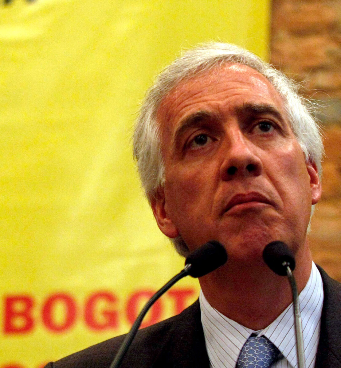 Algunos datos del exalcalde Samuel Moreno En la noche de este viernes 10 de febrero se confirmó la muerte del ex alcalde de Bogotá Samuel Moreno, quien ya estaba internado en cuidados intensivo en el Hospital Militar.