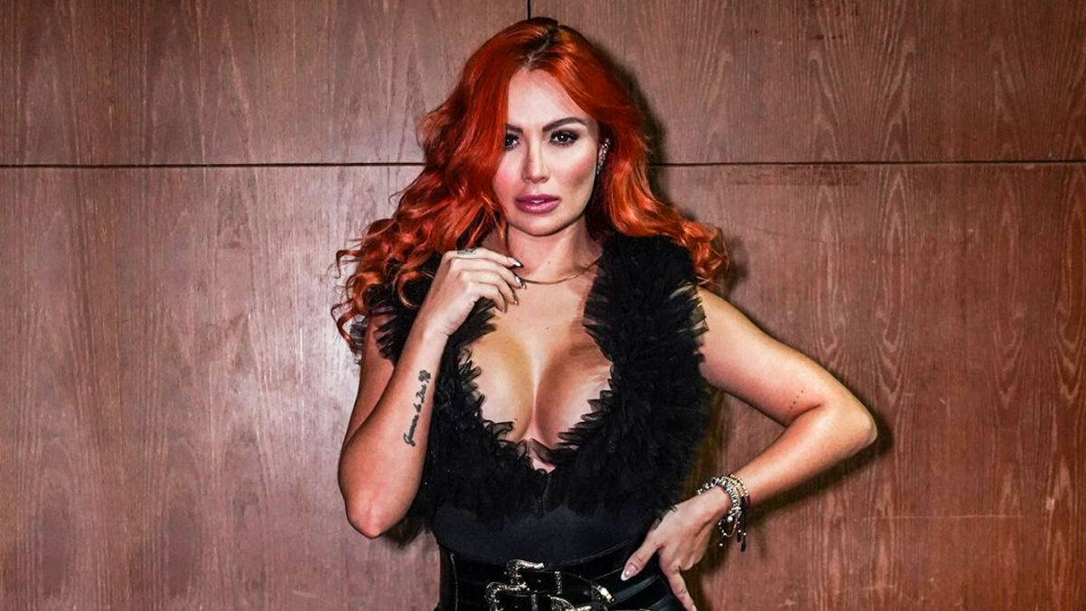 Sara Uribe sufrió ataque de pánico en el reallity ‘La Isla de los famosos’ Sara Uribe sufrió un ataque de ansiedad en plena grabación.
