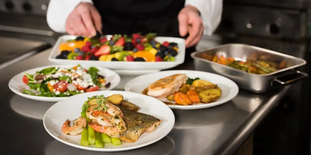 ¡Pilas! Los restaurantes subirán los precios Los restaurantes subirán los precios para este 2023.