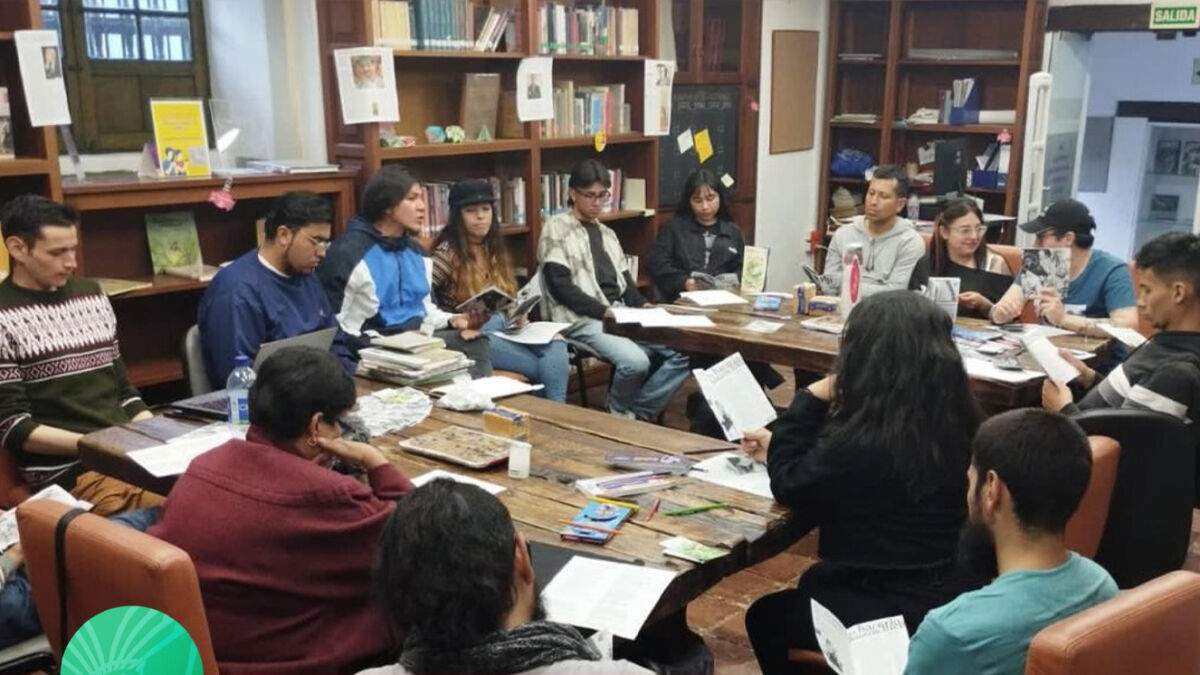 Los colombianos prefieren los libros no ficción 4 Los colombianos prefieren los libros no ficción De la lista de los 25 libros más vendidos durante el 2022 en Colombia, 15 fueron del género no-ficción, mientras que seis de ficción y cuatro infantiles.