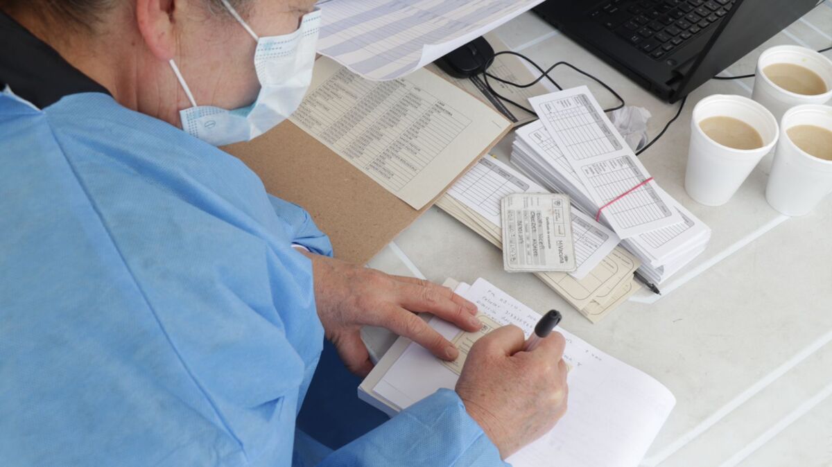 Lo que debe tener en cuenta si va a adquirir un plan voluntario de salud Los planes de medicina prepagada, que se pueden adquirir a la par de los planes obligatorios de salud, son una alternativa para utilizar en caso de presentarse una emergencia, sin importar la hora o el lugar.