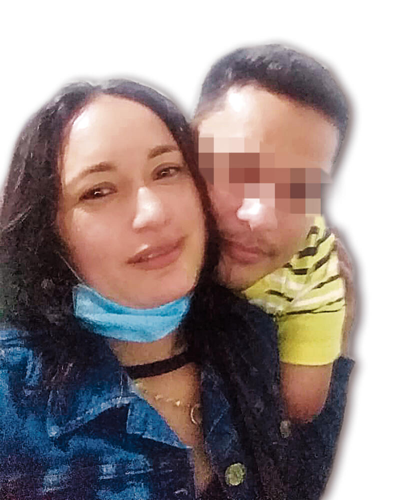 Ana María, la mujer asesinada por su pareja con unas tijeras “Yo no sé qué es lo que está pasando en esta ciudad, pero esto ya asusta, ¿Cuántas mujeres muertas ya van solamente este año? Esto no puede seguir así, ¡imagínese! Lo de anoche fue muy triste, yo la verdad pensé que se trataba de un alegato cualquiera entre ellos dos porque sí escuché voces y como que alguien alegaba, pero hasta ahí.