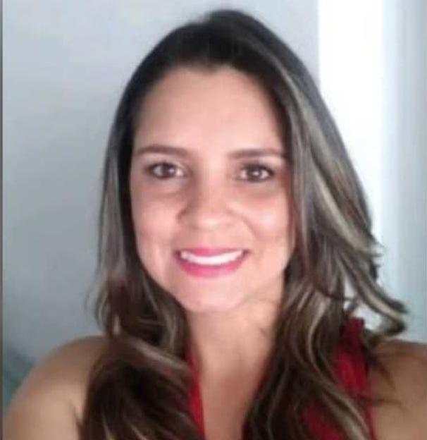 Este es el hombre que asesinó a Maryori con extraña sustancia 2 Este es el hombre que asesinó a Maryori con extraña sustancia Este era Luis Carlos Aguirre Echeverry, el sujeto de 67 años que la tarde de este miércoles 15 de marzo llegó hasta el centro comercial Mayorca, en donde trabajaba su ex pareja sentimental, Maryori Muñoz Sánchez, y le arrojó una sustancia tóxica que terminó poniéndole fin a la vida de la mujer de 40 años.