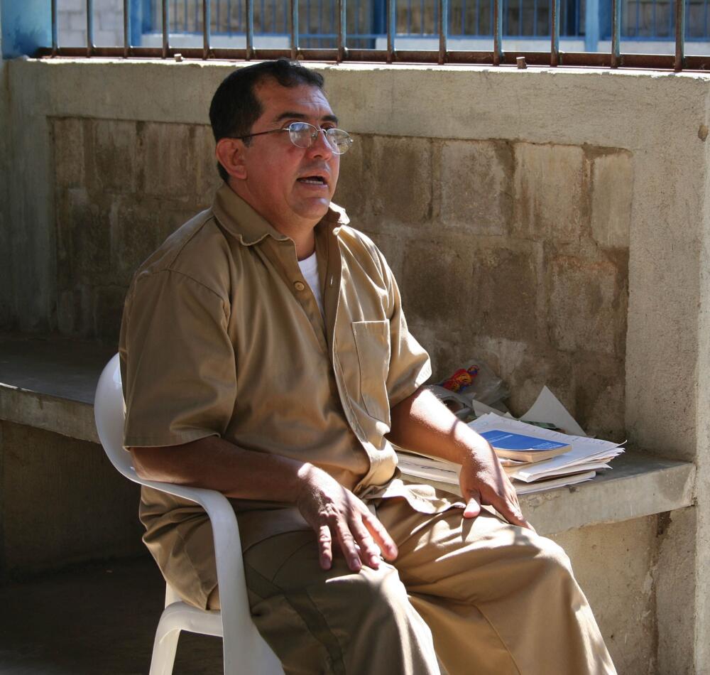 David Murcia Guzmán fue vecino de celda del temido Garavito Uno de los detalles que más llamó la atención de la entrevista fue su confesión acerca de cómo fue compartir celda con el temido Luis Alfredo Garavito, condenado por asesinar a 172 menores de edad.