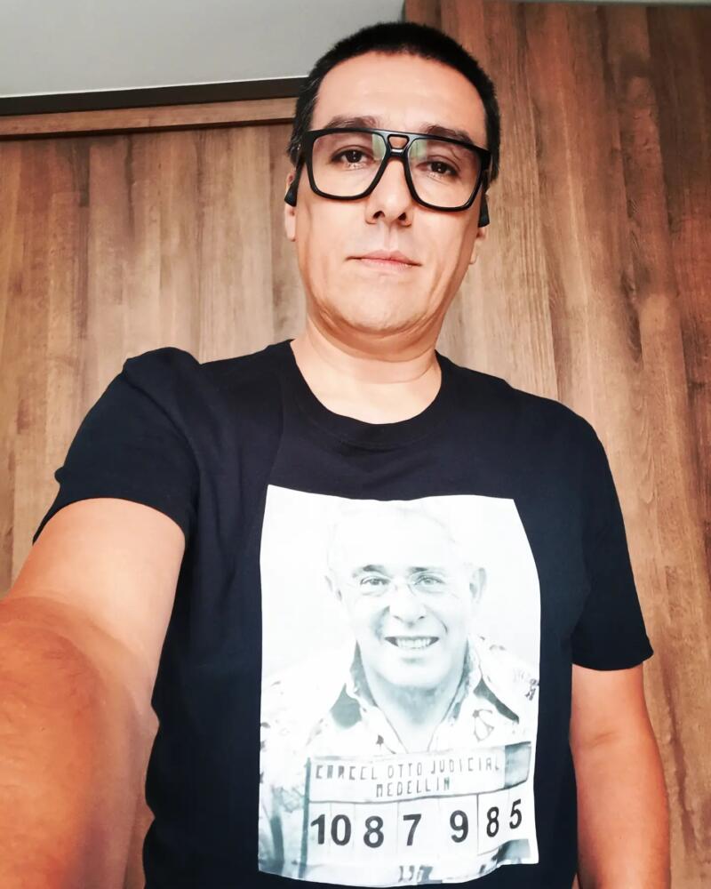 Esposa de 'Matador': “Se equivocó, pero rectificó su error y lo superamos como familia” La esposa del caricaturista 'Matador', aseguró que no fue consultada de la revelación de su caso de violencia intrafamiliar que ocurrió hace 10 años.