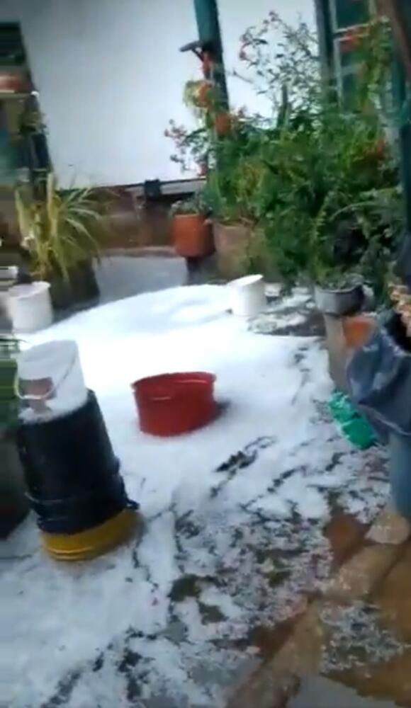 Estragos en Tocancipá: colapsó el sistema de alcantarillado En el momento, los municipios de Tocancipá y Gachancipá, tienen daños en el alcantarillado, por lo tanto, algunas viviendas han presentado inundaciones.