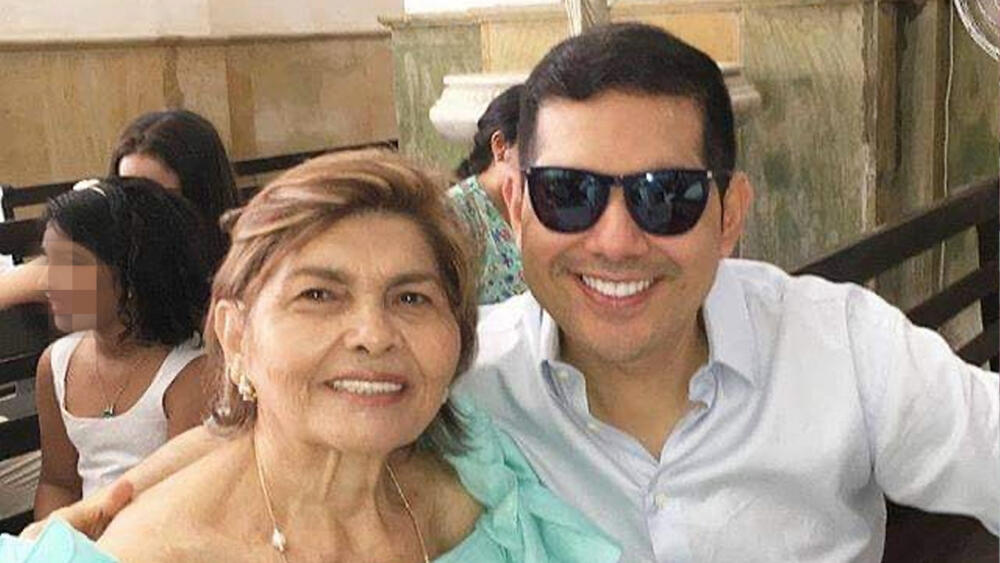 Falleció la mamá de Peter Manjarrés El cantante vallenato, Peter Manjarrés está de luto, luego de conocerse que su madre, Imelda Romero Porto falleció en la madrugada de este miércoles en Valledupar.