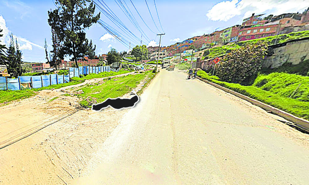 Hallan cadáver en Soacha La madrugada de este miércoles, las autoridades del municipio de Soacha se encontraban haciendo labores de registro y control en inmediaciones del barrio Barreno, en un sector de invasión conocido como El Progreso. Eran las 2:50 de la mañana.