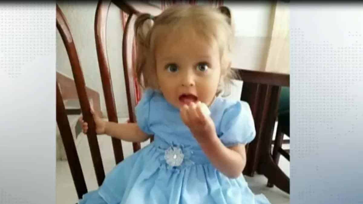 Primer aval para ley Sara Sofía: busca crear protocolo especial para desapariciones de menores La pequeña Sara Sofía Galván cumplió en enero pasado ya dos años de desaparecida y nada que se tiene información alguna de dónde se encuentra, ante una eventualidad de ese tipo es que desde el Congreso de la República se tramita una ley especial que crea un protocolo especial para que las desapariciones de menores se atiendan de forma inmediata.