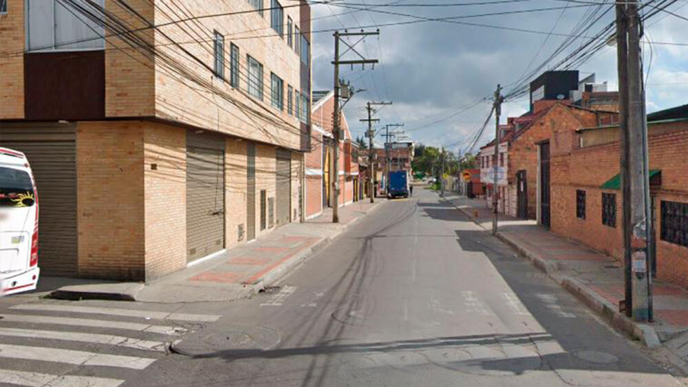 Riña entre amigos terminó en crimen y captura en Funza Un joven de 24 años falleció a causa de una riña que sostuvo con otro sujeto y en la cual recibió varias puñaladas en el municipio de Funza.