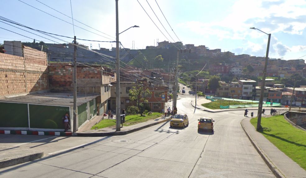 Sicariato en Rafael Uribe por 'La Piedra del Amor' Un sicariato se presentó en inmediaciones a 'La Piedra del Amor' en Rafael Uribe. El crimen cobró la vida de un hombre de 35 años.