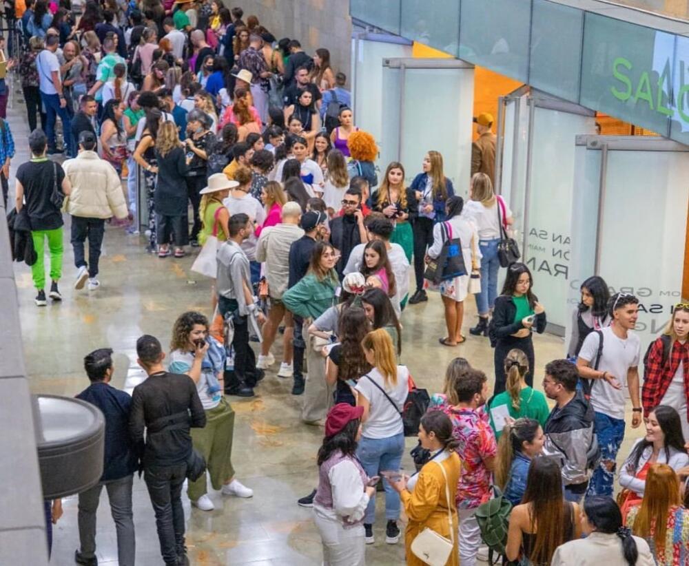 Ultra Air no operará más en el país a partir de la media noche A través de un comunicado, la aerolínea de bajo costo Ultra Air, anunció el cierre de sus operaciones en Colombia.