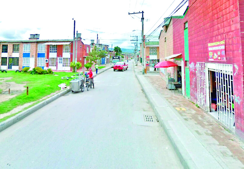 Víctima de hurto en Soacha se salvó de morir Un joven de 19 años fue atacado a puñal en medio de un robo ocurrido en el barrio Ducales de Soacha.
La inseguridad sigue haciendo de las suyas en de Soacha luego de que se presentó un caso en la madrugada de este domingo que por poco cobra la vida de un joven de 19 años.