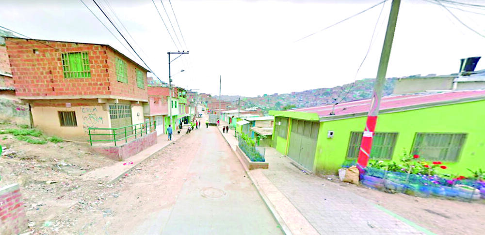 Aterrador hallazgo de restos óseos en Ciudad Bolívar Un aterrador hallazgo se presentó en Ciudad Bolívar luego de que en zona rural de Caracolí Bajo encontraron una bolsa con restos óseos de humanos.