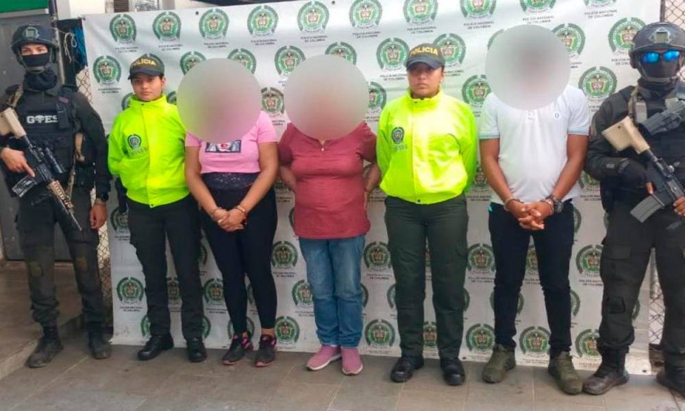 La impresionante historia de una suegra que contrató a sicarios para matar a su yerno En las últimas horas se conoció la historia de una suegra que contrató a sicarios para matar a su yerno, al aprecer, porque él le debía plata.