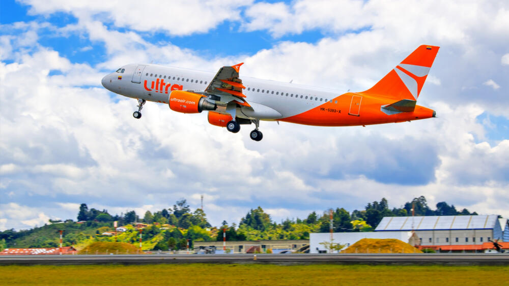 ¡Buenas noticias! Ultra Air reactivó operaciones y venta de tiquetes La aerolínea de bajo costo Ultra Air confirmó que gracias a la inyección de capital por parte de sus accionistas se logró reactivar la operación y venta de tiquetes.