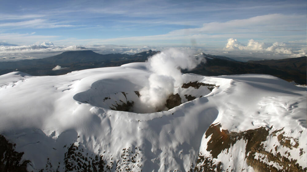1.500 sismos se han registrado este viernes en inmediaciones al volcán Nevado del Ruiz Durante los últimos días se han intensificado los sismos en la zonas aledañas al volcán Nevado del Ruiz.
