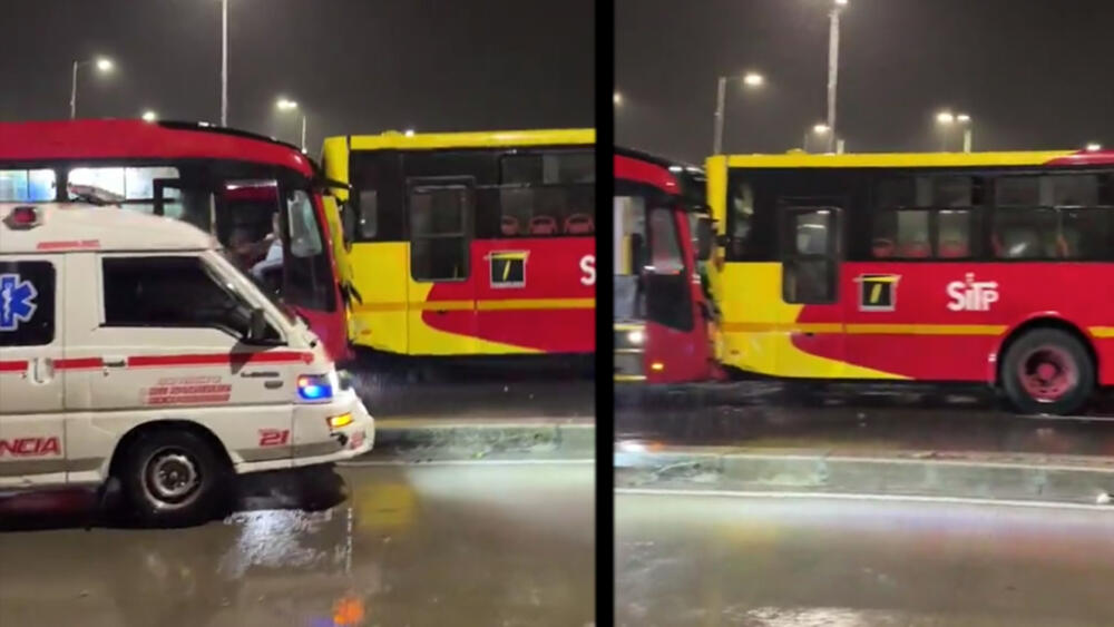 Aparatoso accidente entre dos buses de TransMilenio dejó seis heridos 7 Aparatoso accidente entre dos buses de TransMilenio dejó seis heridos La noche de este lunes, un fuerte choque entre dos articulados del sistema masivo de transporte Transmilenio dejó seis personas heridas.