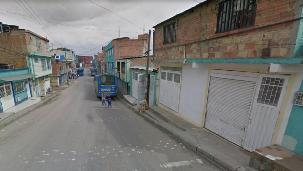 Asesinaron a una líder social en Ciudad Bolívar 1 Asesinaron a una líder social en Ciudad Bolívar En la mañana de este sábado, la Policía fue notificada del hallazgo de un cuerpo al interior de una casa en la localidad de Ciudad Bolivar. La víctima fue identificada como Luisa Isabel Moreno, quien era la presidenta de la Junta de Acción Comunal del barrio Santo Domingo.