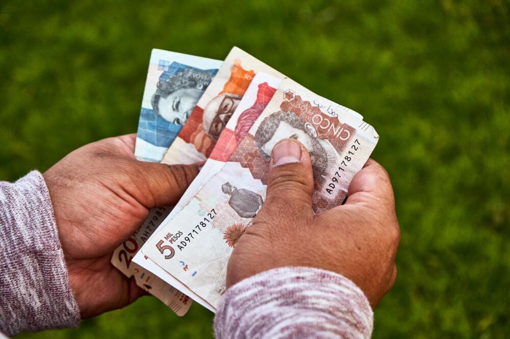Atención: ojo con el manejo de su dinero estos días, no de 'papaya' Tenga en cuenta los siguiente consejos para que maneje bien su dinero durante Semana Santa y que el regreso a la normalidad no le pegue tan duro al bolsillo.