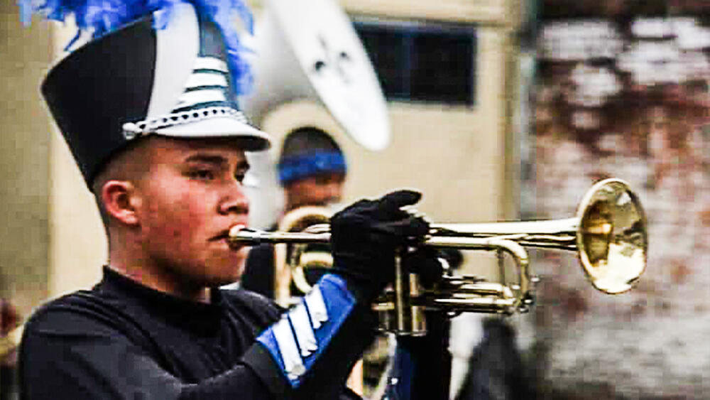 Joven músico fue asesinado a bala en San Cristóbal 4 Joven músico fue asesinado a bala en San Cristóbal Un joven músico de 20 años fue la víctima del crimen a bala que se presentó en el barrio La Castaña, de San Cristóbal.