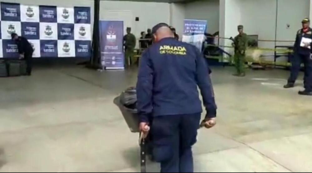 Incautaron más de 5 toneladas de cocaína en el mar Caribe En una operación en conjunto entre la Armada Nacional, los Estados Unidos y Panamá, se logró la incautación de 5,5 toneladas de cocaína. El operativo fue realizado en el mar Caribe, esta incautación es la más grande que se ha hecho en lo que va de este año 2023. 