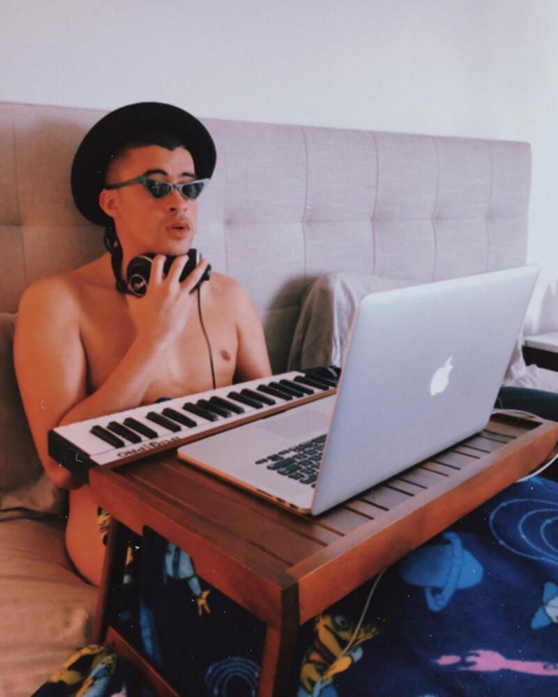 La millonada que cobró Bad Bunny por presentarse en el Festival de la Leyenda Vallenata Bad Bunny habría solicitado una millonaria suma de dinero, además de un gran esquema de seguridad para cantar en el Festival de la Leyenda Vallenata.