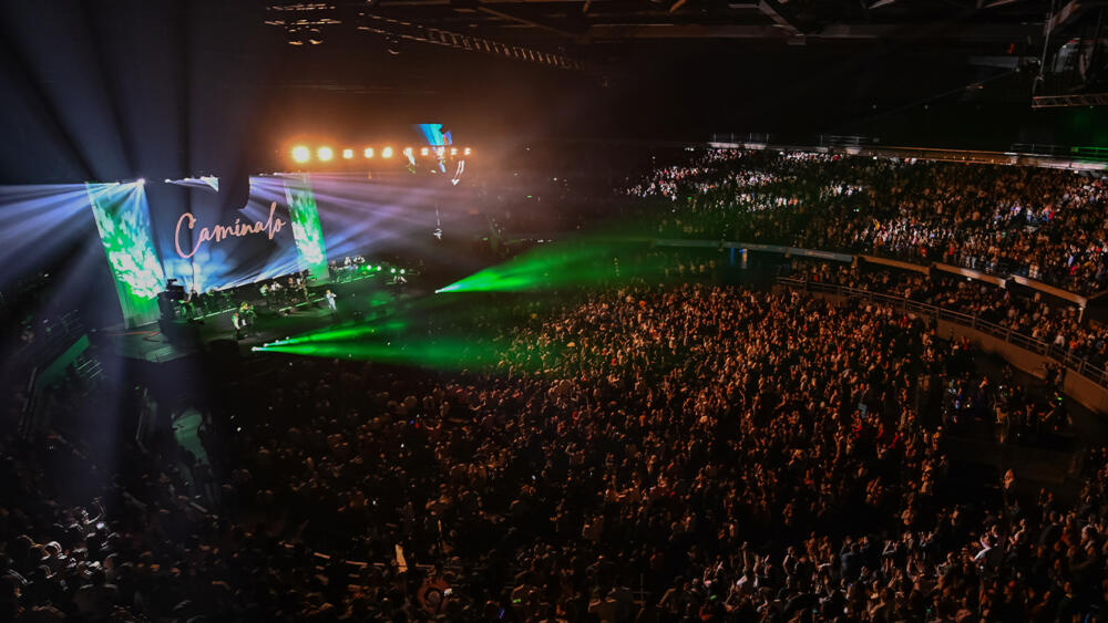 Los imperdibles conciertos para el fin de semana en Bogotá La ciudad de Bogotá se está posicionando como uno de los escenarios más importantes para la música y especialmente el mes de abril se vino cargado con bastante rock, para este fin de semana los capitalinos podrán disfrutar de el festival Monsters of Rock, evento en el que se presentarán históricas bandas del rock mundial, en el estadio El Campín.
