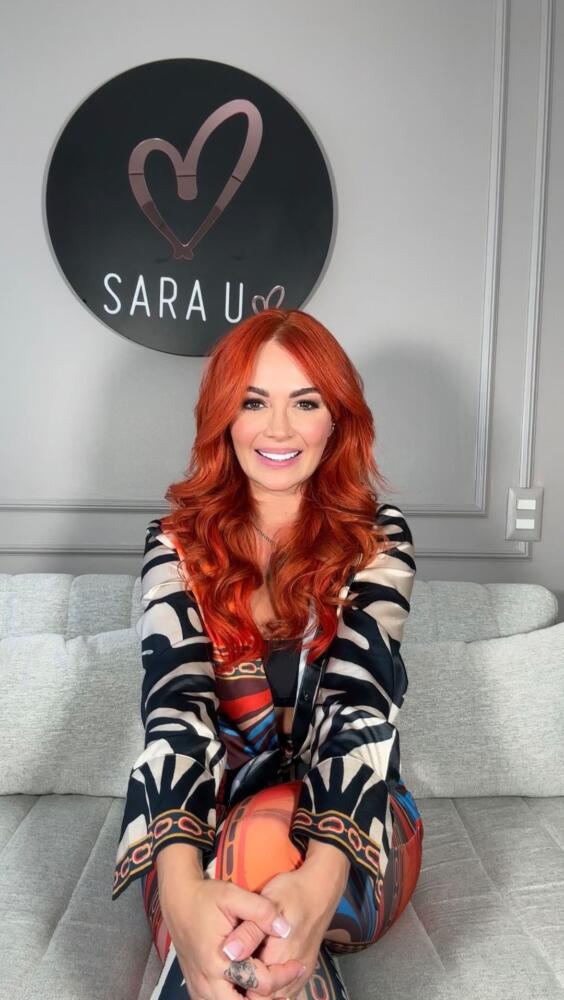 “Nos toca prepararnos para lo que se viene”: Sara Uribe se confesó sobre dura adicción de su mamá La modelo e influencer Sara Uribe estuvo de invitada en el último programa de la ‘La sala de Laura Acuña’, en el que se sinceró sobre algunas situaciones personales y familiares que la han afectado.