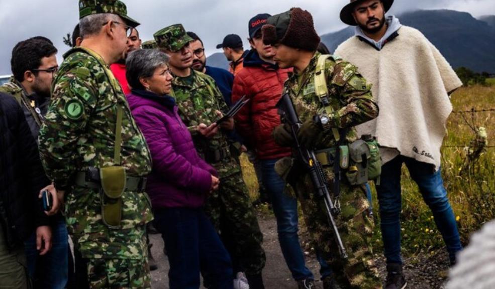 Ofrecen $50 millones por información sobre el asesinato de líder en Sumapaz Tras el crimen de Tautiva, líder social de Sumapaz, se ofrece una recompensa de hasta 50 millones de pesos por información útil para ubicar a los autores del hecho.