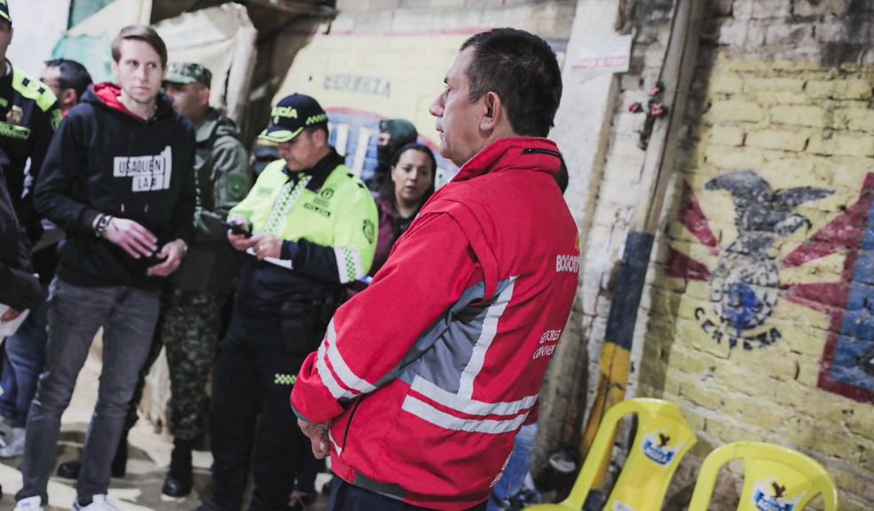 Encontraron una cancha de tejo que operaba en un jardín infantil 7 Encontraron una cancha de tejo que operaba en un jardín infantil En Usaquén, encontraron una cancha de tejo que funcionaba en la misma casa que lo hacía un jardín infantil