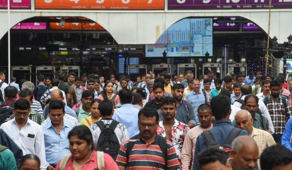 India superará este año a China como el país más poblado del mundo, según la ONU India alcanzará 1.428,6 millones de habitantes a mediados de año, por encima de los 1.425,7 millones de China, según el informe del Fondo de Población de las Naciones Unidas (Unfpa) sobre el Estado de la Población Mundial.