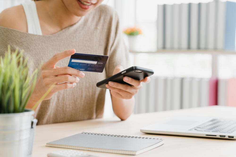 Los métodos de pago más innovadores en Colombia 1 Los métodos de pago más innovadores en Colombia Por medio de la digitalización, los comercios han podido implementar nuevos métodos de pago que garantizan nuevas alternativas a la hora de pagar.