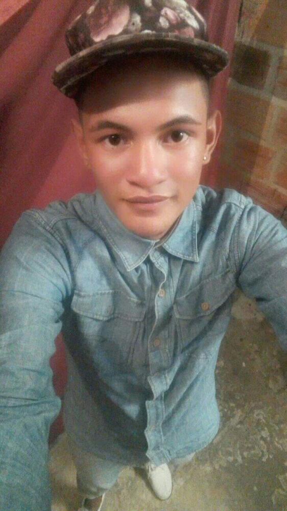 Por resistirse a robo lo mataron en Kennedy Un joven de 25 años perdió la vida en el barrio Catalina, de la localidad de Kennedy, por oponerse a un robo. Los pillos lo atacaron a puñal.