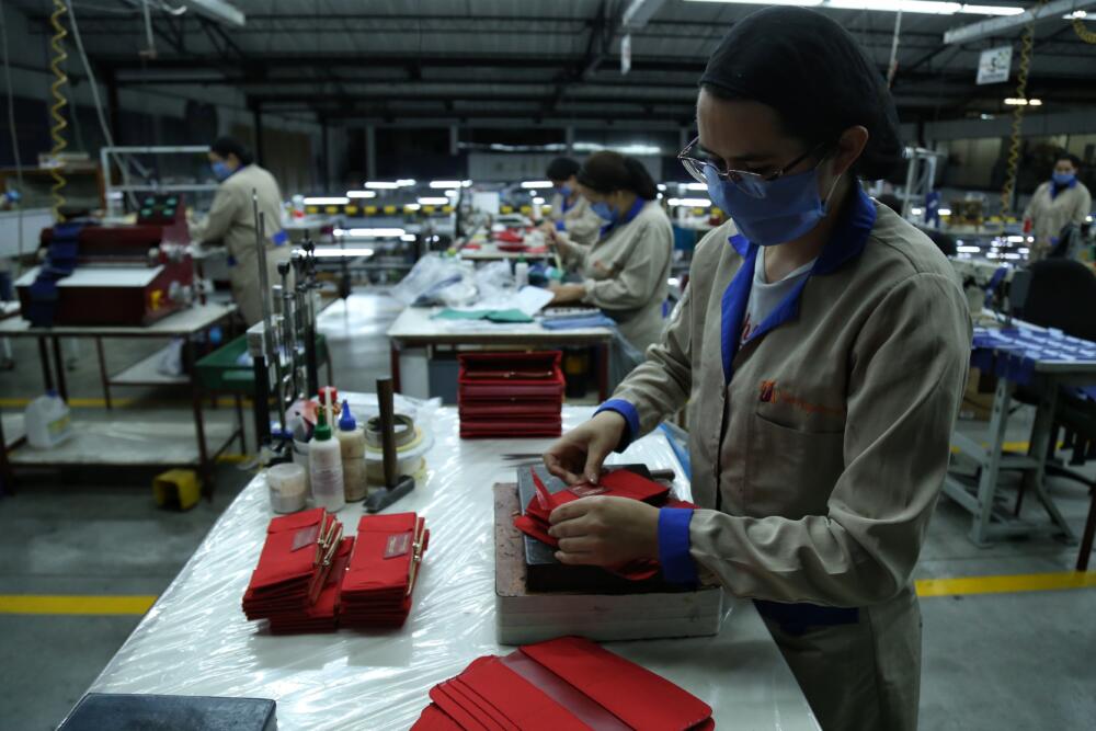 ¡Abundancia de camello en todo el país! Más de 3.000 vacantes de empleo se esperan cubrir esta semana a nivel nacional por parte de Eficacia y Staffing, dos compañías de selección de personal y colocación de empleo para una variedad de empresas, como Mercado Libre, una de las compañías más grandes de comercio electrónico.