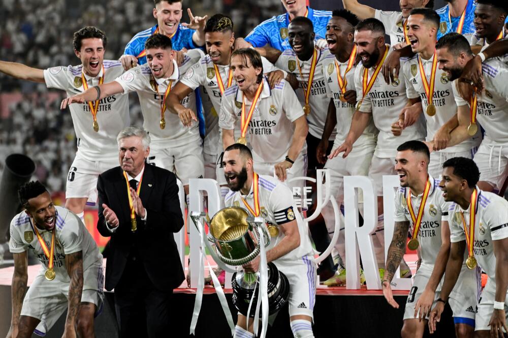 Partidazo en la Champions: el Real Madrid recibe al Manchester City, en semifinales 1 Partidazo en la Champions: el Real Madrid recibe al Manchester City, en semifinales El duelo más esperado por los amantes de la Champions, que definirá un cupo a la final, se jugará esta tarde. Así llegan Real Madrid y Manchester City.