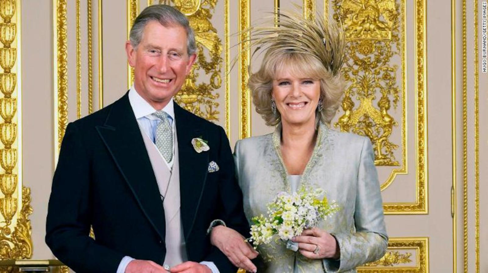 Carlos III y Camila Parker, coronados como los reyes de Inglaterra 1 Carlos III y Camila Parker, coronados como los reyes de Inglaterra Carlos III fue coronado junto a su esposa, Camila Parker como los nuevos reyes de Inglaterra.