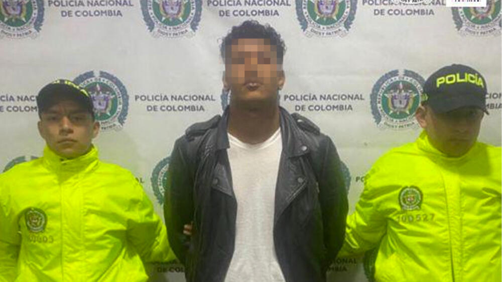 A la cana sujeto acusado de asesinar a un médico y a otro hombre al norte de Bogotá La Fiscalía General informó en las últimas horas que fue enviado a la cárcel un sujeto identificado como José Leonardo Quevedo Turizo, acusado de haber asesinado en hechos aislados a dos hombres al norte de Bogotá.
