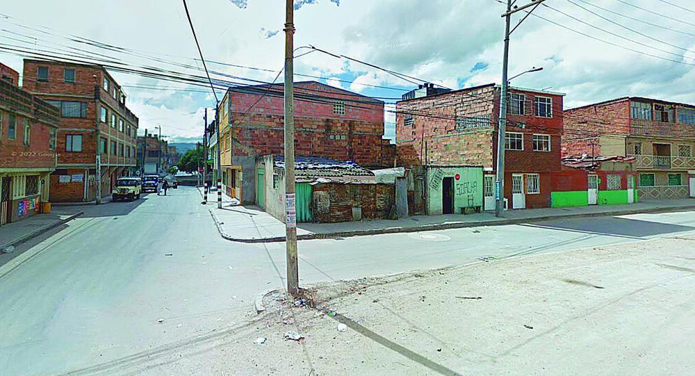 Casi matan a pillo por hurtarlo en Soacha 1 Casi matan a pillo por hurtarlo en Soacha Un expendedor de estupefacientes fue la víctima que dejó un ataque a puñal ocurrido en límites de los barrios La Unión y San Marcos, en Soacha. El pillo fue herido en medio de un hurto.