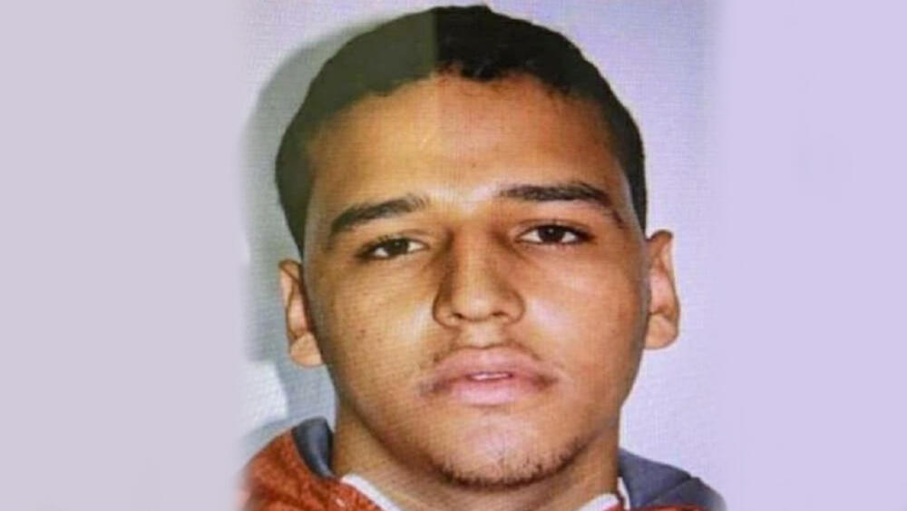 Cayó alias 'Mayeya', peligroso cabecilla del Tren de Aragua 8 Cayó alias 'Mayeya', peligroso cabecilla del Tren de Aragua Después de largos meses de seguimiento, el criminal fue capturado en Ciudad Bolívar.