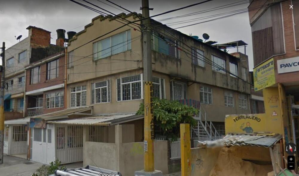 Conozca los detalles del cruel asesinato de una perrita en Puente Aranda 1 Conozca los detalles del cruel asesinato de una perrita en Puente Aranda La violencia que a diario padecen los animales en Bogotá, una alarmante cantidad de la población, se ha vuelto parte del paisaje: perros famélicos, enfermos, atropellados o envenenados son parte de la infamia que se vive en no pocos barrios de la capital.