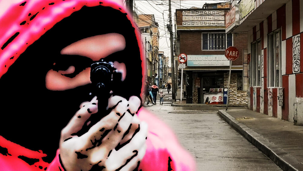 En Kennedy: sicariato a hombre de 55 años en el barrio Tayrona Un caso de sicariato se presentó en el barrio Tayrona, de la localidad de Kennedy, y cobró la vida de un hombre de 55 años, quien recibió varios disparos por la espalda.