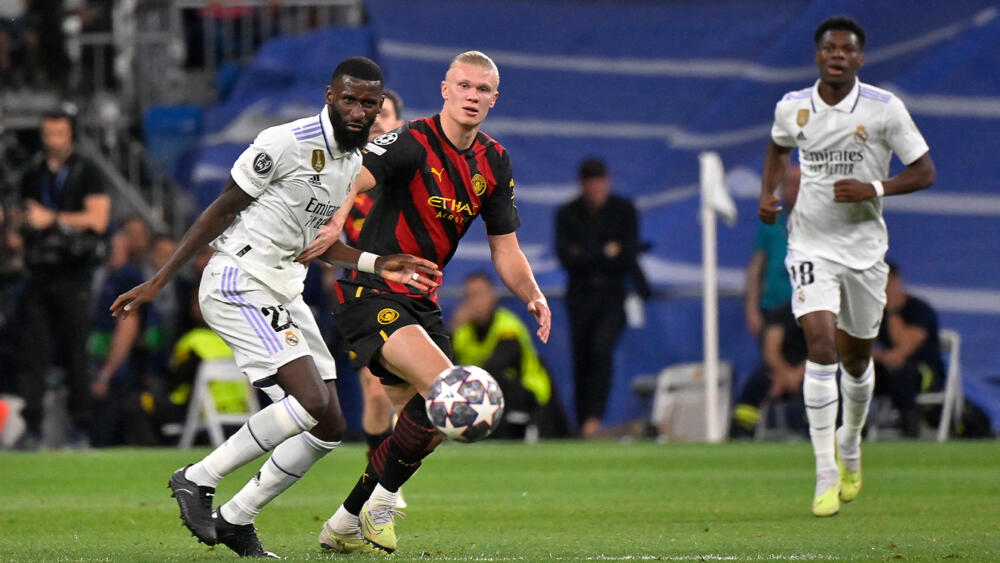 El Real y el City se dan parejo y dejan abierta la serie de semifinales de Champions 1 El Real y el City se dan parejo y dejan abierta la serie de semifinales de Champions El duelo de ida de la semifinal de la Champions, entre Real Madrid y Manchester City, quedó empatado. Le contamos detalles de este partidazo.