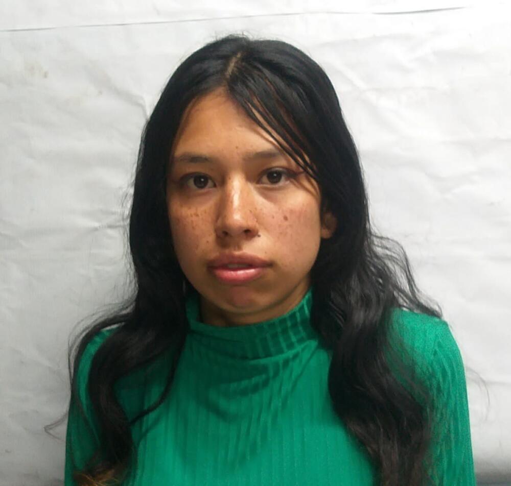 Buscan a joven de 19 años y su pequeño de 6 meses en Ciudad Bolívar Una joven de 19 años y su pequeño de solo seis meses llevan desaparecidos más de una semana luego de que vieron salir por última vez a la mujer y su hijo de su casa, ubicada en el barrio Juan José Rondón, de Ciudad Bolívar.
