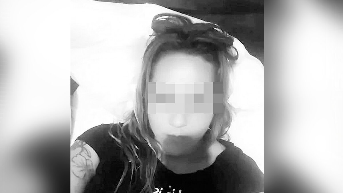 Por terminar su relación, mujer fue brutalmente agredida por su suegra en Bosa 1 Por terminar su relación, mujer fue brutalmente agredida por su suegra en Bosa Una mujer en Bosa denuncia que fue agredida por su suegra luego de que decidió ponerle fin a la relación sentimental con su pareja.