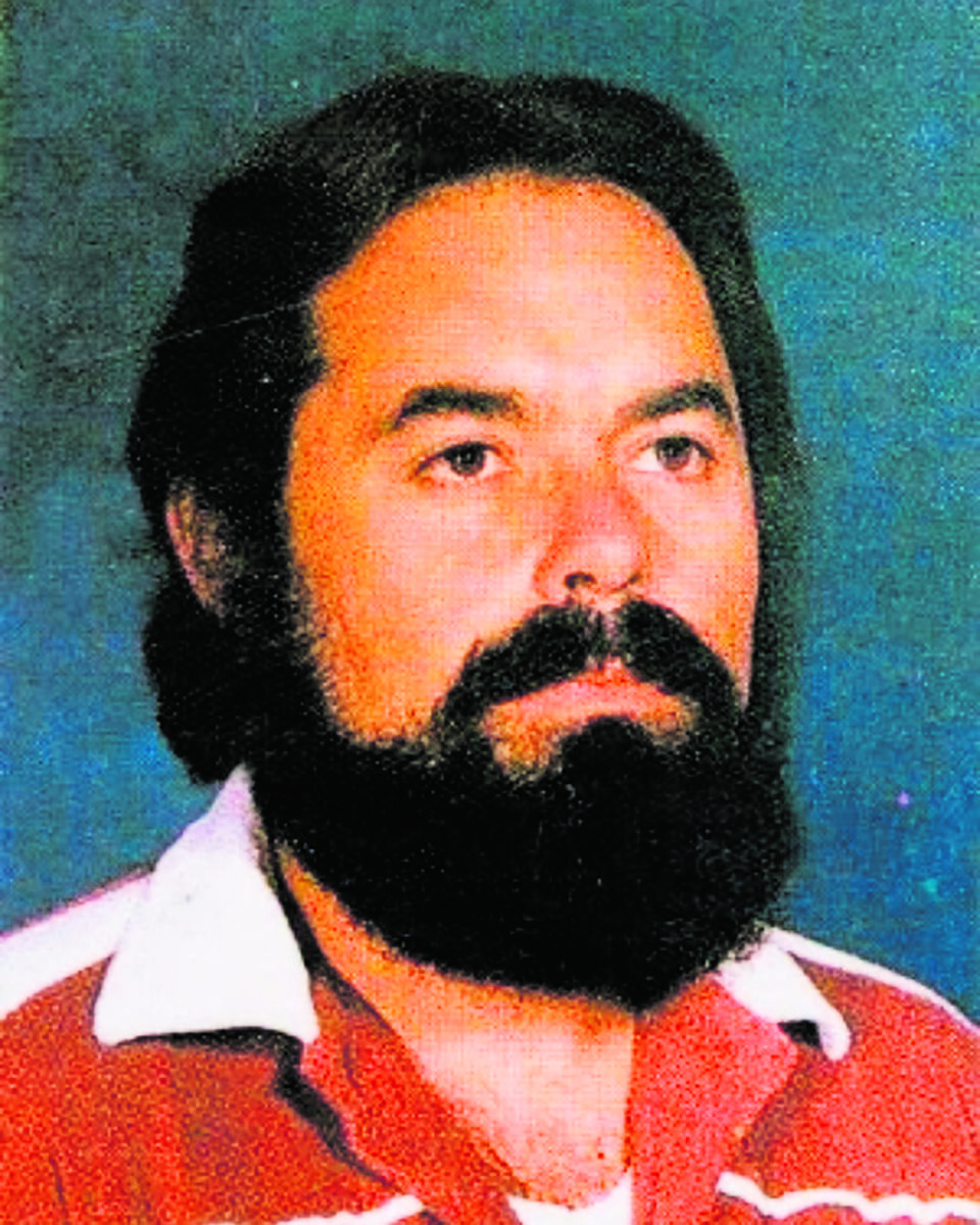 La misteriosa desaparición de Jacob Grinberg 1 La misteriosa desaparición de Jacob Grinberg Jacobo Grinberg, científico mexicano y profesor de la Universidad Nacional Autónoma de México (UNAM), siempre mostró gran interés por entender la conexión que él creía que existía entre el chamanismo, la telepatía y la ciencia. A pesar de su investigación, él pasó a la historia por su misteriosa desaparición hace casi 30 años.