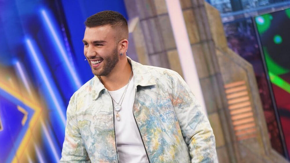 La polémica exigencia de Manuel Turizo para un concierto 1 La polémica exigencia de Manuel Turizo para un concierto Por cuenta de miles de toallas higiénicas Manuel Turizo ha sido viral en redes sociales tras conocerse la lista de solicitudes previas a un concierto como parte de su gira '2000 Tour'.
