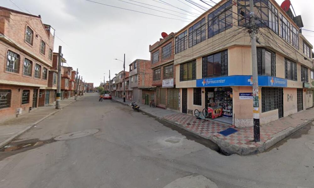 Las dudas en el homicidio de Yurani en Madrid 1 Las dudas en el homicidio de Yurani en Madrid La tarde de este lunes festivo las autoridades de Madrid (Cundinamarca), informaron a la opinión pública que en una vivienda del municipio, pasadas las 2 de la tarde, fue hallado el cadáver de una joven de unos 19 años. En la propiedad se encontraba un hombre que tenía una herida causada con arma blanca y quien fue trasladado a un centro médico.