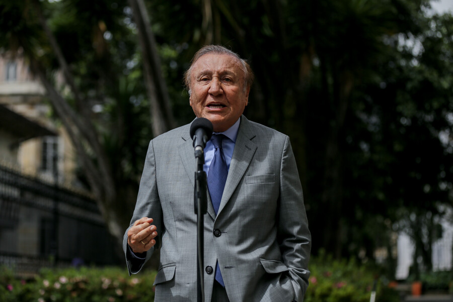 Le detectaron tumor en el cuerpo al excandidato presidencial Rodolfo Hernández Luego de permanecer varios días bajo observación médica, se confirmó en las últimas horas que al excandidato presidencial Rodolfo Hernández le hallaron un tumor en su cuerpo.