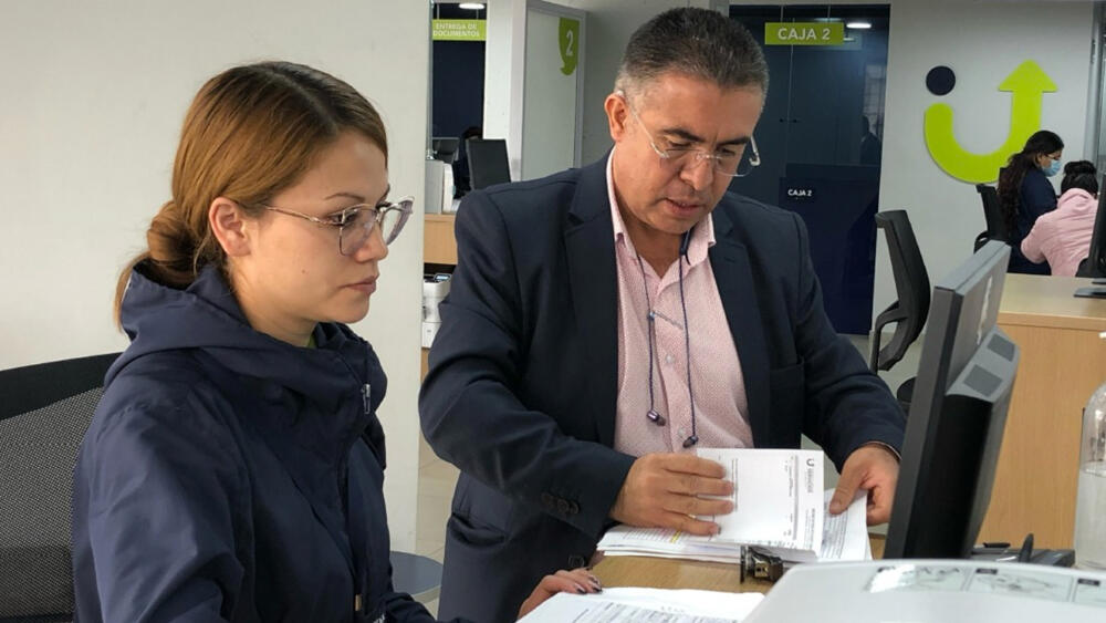 Los problemas de salud por los que podrían negarle la licencia de conducción Si debe expedir o renovar la licencia de conducción, lea con atención esta información porque le puede servir.
